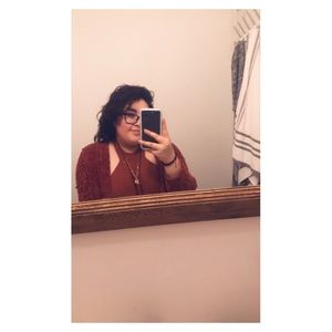 Meet your Posher, Sherlyn